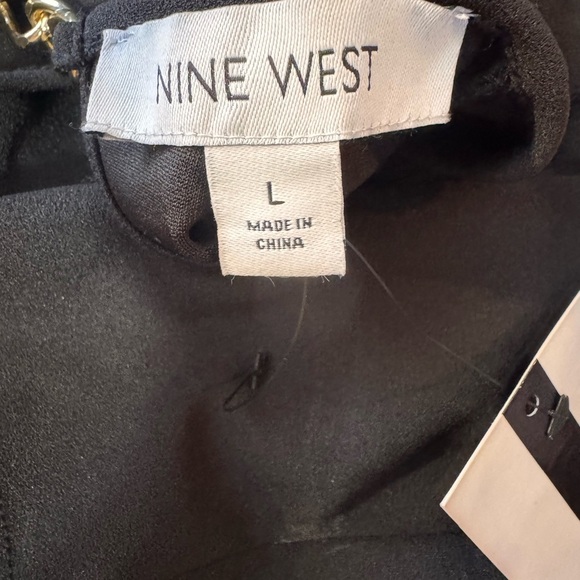 Nine West Black Muscle Top with faux gold chain accenting the back NWT - Picture 5 of 11